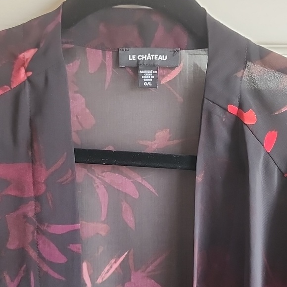 Le Château Black Kimono with Red Accents L - Picture 4 of 7